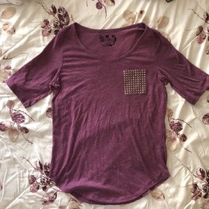 ‼️10/$10‼️ embellished pocket tee